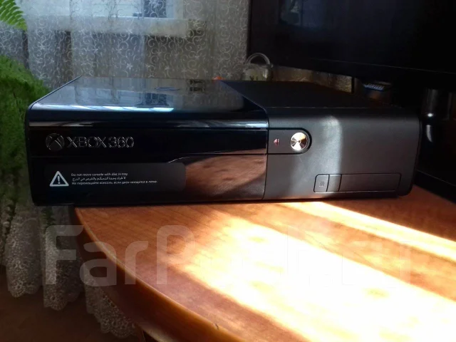 Microsoft Xbox 360 Elite ����