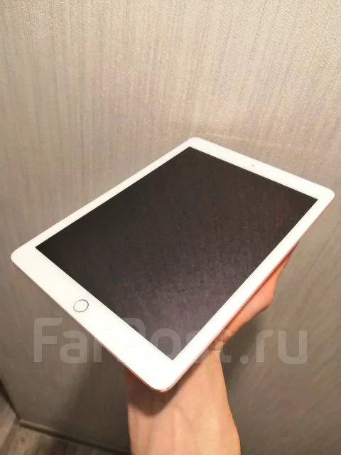 Apple iPad Pro 9.7 ����