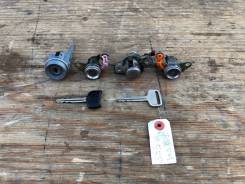 Личинка замка зажигания. Toyota Ipsum, CXM10, CXM10G, SXM10, SXM10G, SXM15, SXM15G Toyota Picnic, SXM10, SXM10L Toyota Gaia, CXM10, CXM10G, SXM10, SXM...