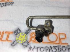 Датчик давления фреона. Toyota: Windom, Corona, Scepter, Ipsum, Sprinter Trueno, Corolla, Tercel, Dyna, Vista, Sprinter, Caldina, Sprinter Carib, bB...