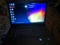 Lenovo IdeaPad 110. 17.3", 2,5����, ��� 4 ��, ���� 500���, WiFi, Bluetooth, ����������� �� 4��. ����