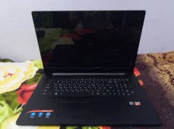 Lenovo G700. ��� 4 ��, WiFi, Bluetooth, ����������� �� 4��.