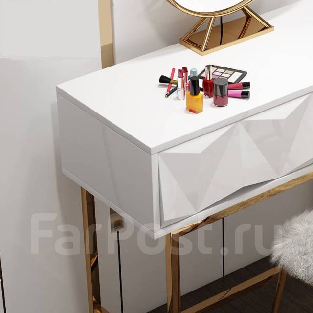 Туалетный столик в современном стиле, новый, под заказ. Цена: 20 700 ...