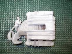 Суппорт тормозной. Volkswagen Passat, 3B2, 3B3, 3B5, 3B6 Audi A6 allroad quattro, 4BH Audi S6, 4B2, 4B4, 4B5, 4B6 Audi A6, 4B2, 4B4, 4B5, 4B6 Двигател...