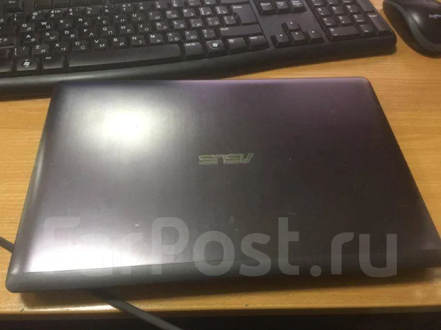 Asus VivoBook. 11.6", 1,8����, ��� 4 ��, ���� 500���, WiFi: 1, Bluetooth: 1, ����������� �� 3��. ����