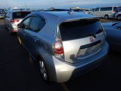 Toyota Aqua. NHP106032045, 1NZ1LM