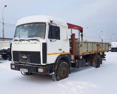 Unic. Манипулятор самопогрузчик на базе МАЗ, 2 400 куб. см.