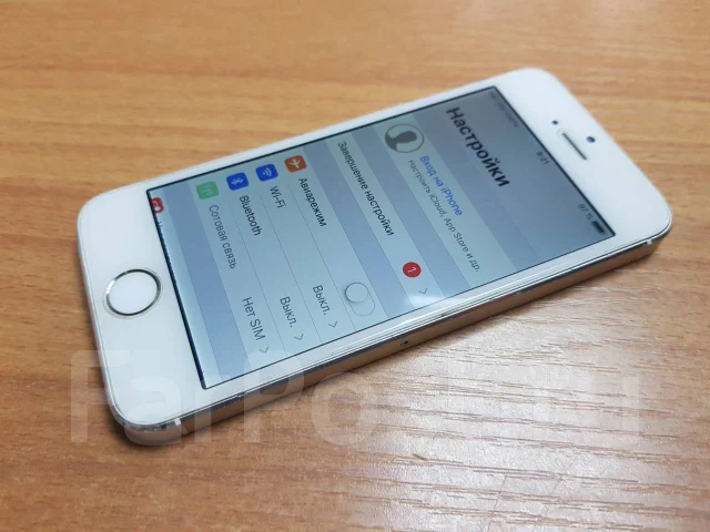 Apple iPhone 5s. �/�, 16 ��, �������, 4G LTE ����