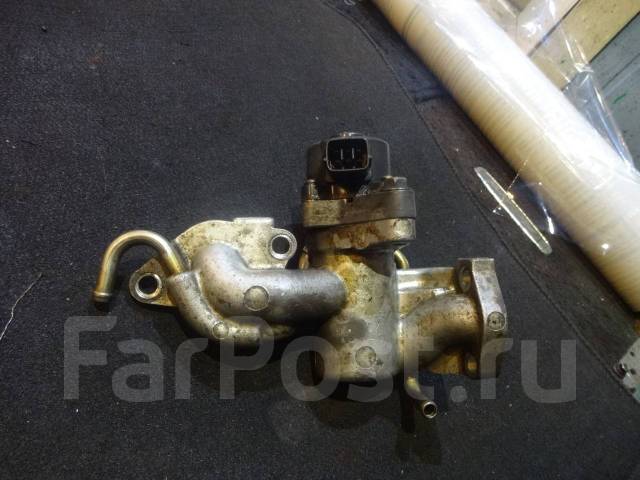 Клапан рециркуляции выхлопных газов mitsubishi галант 9. 8 gdi. Gdi 4g64 егр. Егр gdi. Клипса егр mitsubishi galant 8 4g93.