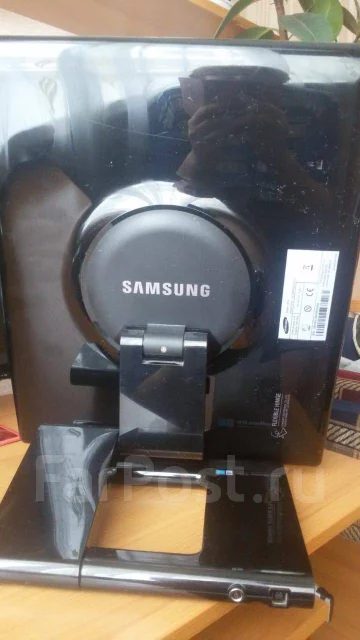 Samsung. 19" ����