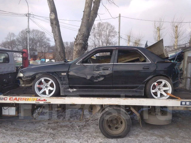 Nissan Skyline. ECR33, RB25DET ����