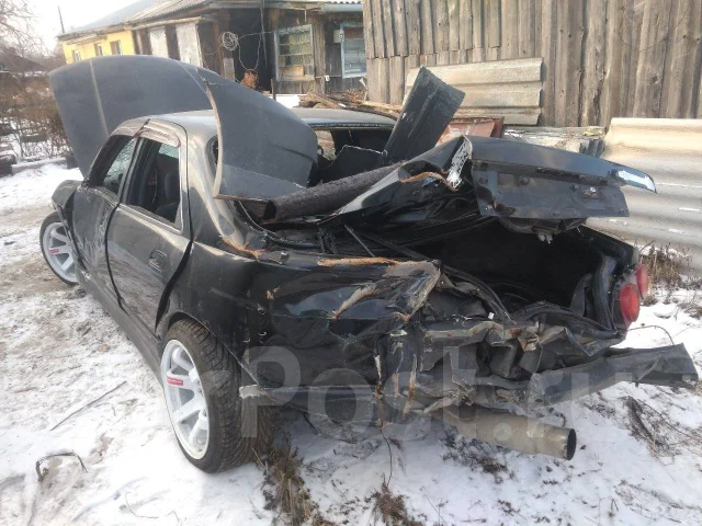 Nissan Skyline. ECR33, RB25DET ����