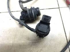 Насос омывателя. Toyota: Land Cruiser, Mirai, Prius C, Corolla, Tundra, Tarago, Century, Camry, Yaris, Prius, Aqua, Sequoia, FJ Cruiser, Matrix, Land...
