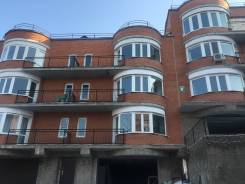 3-комнатная, улица Поленова 9г. Седанка, агентство, 85 кв. м. Дом снаружи