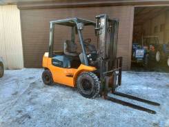 Toyota. Вилочный погрузчик 7FGL20, 2 000 кг., Бензиновый