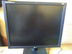 LG. 19", технология ЖК (LCD)