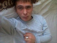 Грузчик.