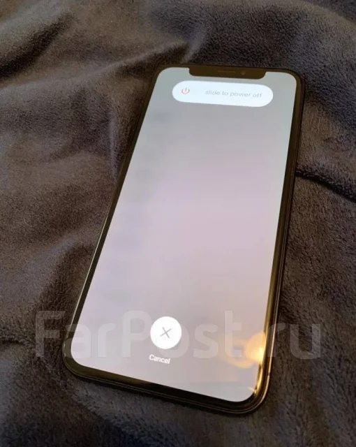 Apple iPhone X. �/�, �����, 3G, 4G LTE, NFC ����