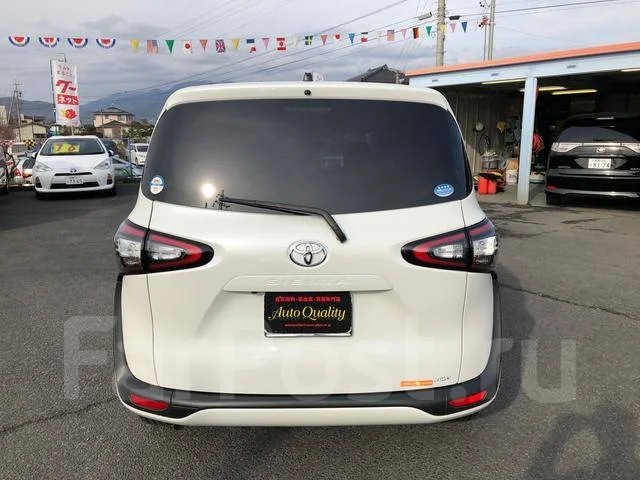 Toyota Sienta. ��������, 4wd, 1.5 (74��.�.), ������, �/�, ��� ���. ��� ����� �� ������������ ����