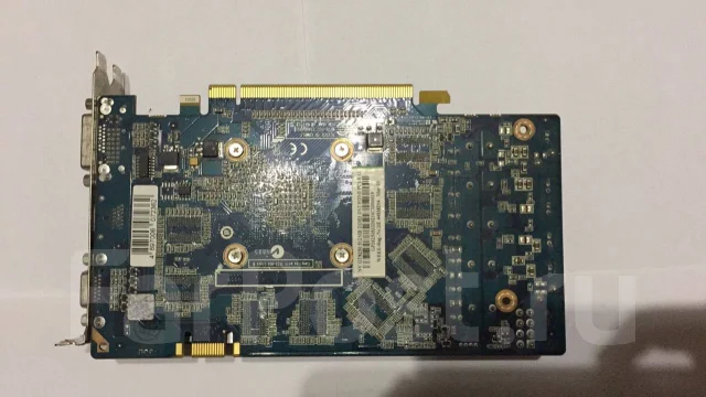 GeForce GTS 250 ����