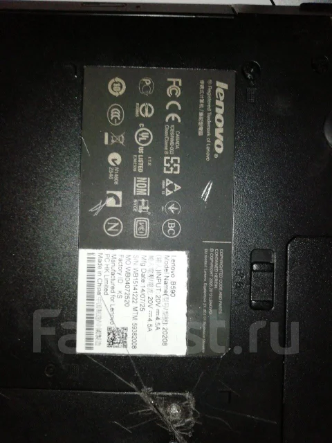 Lenovo B590. 15", 1,6����, ��� 6 ��, ���� 500���, WiFi: 1, Bluetooth: 1, ����������� �� 3��. ����