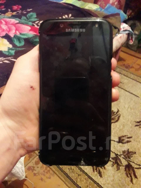 Samsung Galaxy J5. �/�, ������, 3G, 4G LTE ����