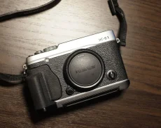 Fujifilm X-E1 Body. 15 - 19.9 ��, ���: ��� ����