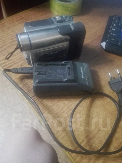 Panasonic NV-DS60 ����