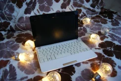 Asus Eee PC 1001HA. 10.1", ���� 149���, WiFi ����