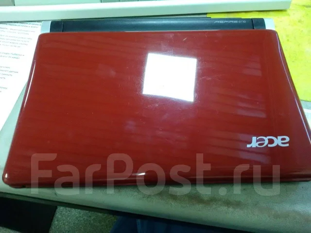 Acer Aspire One D250. 10", 1 600����, ��� 1024 ��, WiFi: 1, Bluetooth: 1, ����������� �� 2��. ����