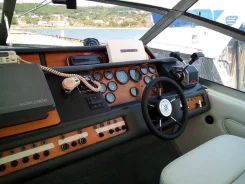 Searay. 1992 ���, ����� 10,65��., ��������� ������������, ������ ����