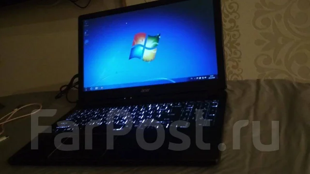 Acer Aspire V5-572G. 15.6", 2,5����, ��� 6 ��, ���� 500���, WiFi: 1, Bluetooth: 1, ����������� �� 3��. ����