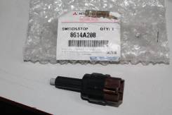 Концевик под педаль тормоза. Honda: Accord, Mobilio Spike, Civic Ferio, Mobilio, CR-V, Edix, Civic Hybrid, Element, Accord Tourer, Stream, Civic, Life...