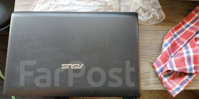 Asus K55. 15.6", 2,4����, ��� 4 ��, ���� 500���, WiFi: 1, Bluetooth: 1 ����