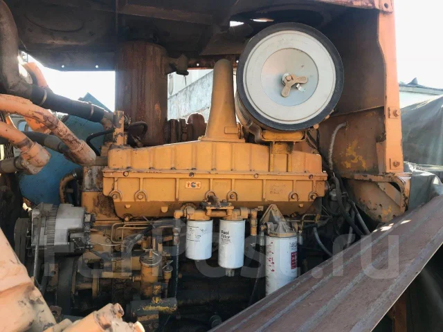 Komatsu D155A ����