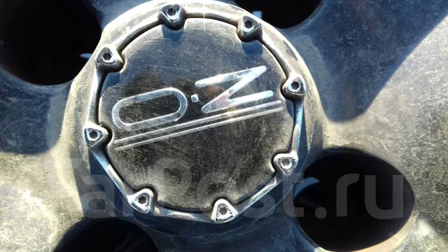 OZ Racing Adrenalina. 7.0x16", 4x100, ET25 ����