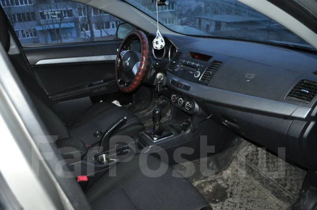 Mitsubishi Lancer. ��������, ��������, 1.5 (105��.�.), ������, 150 000����. �� ����