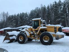 Volvo L220F. Фронтальный погрузчик , 10 000 кг., Дизельный, 6,00 куб. м.