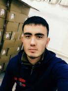 Грузчик.