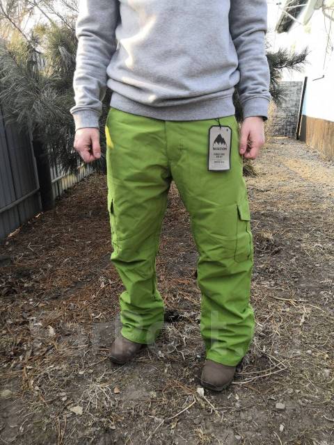 Крутые сноубордические штаны фирмы Burton, новый, в наличии. Цена: 7 000₽во Владивостоке