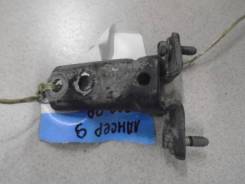Петля двери передней правой нижняя Mitsubishi Lancer 9 CS/Classic 2003-2006