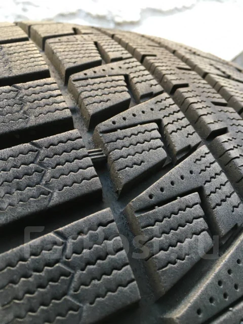 Bridgestone Blizzak Revo2. �����������, 2007 ���, �/�, ����� 10 % ����