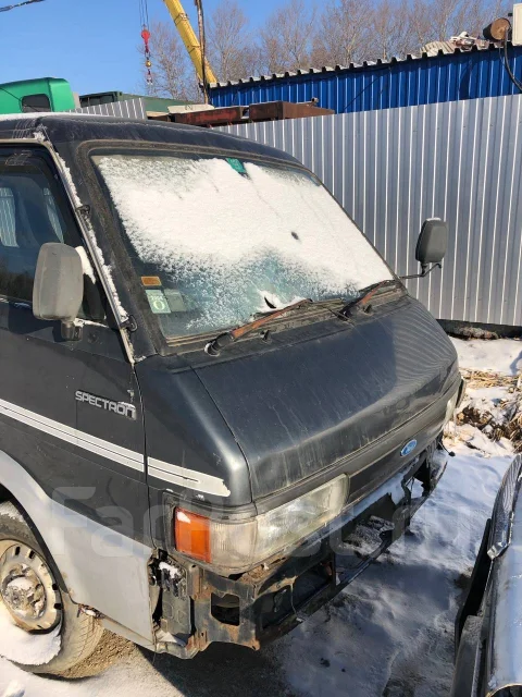 Ford Spectron ����