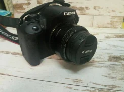 Canon EOS 700D ����