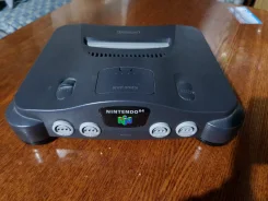 Nintendo 64 ����