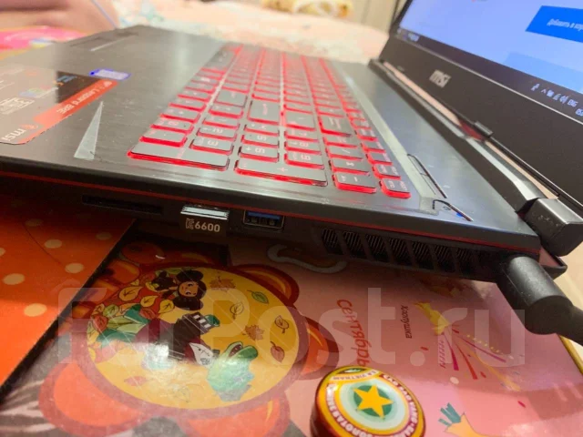 MSI GP63 8RE Leopard. 15.6", 2,2����, ��� 16 ��, ���� 931���, WiFi: 1, Bluetooth: 1, ����������� �� 3��. ����