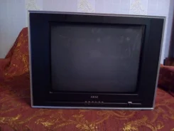 Akai. CRT (���) ����