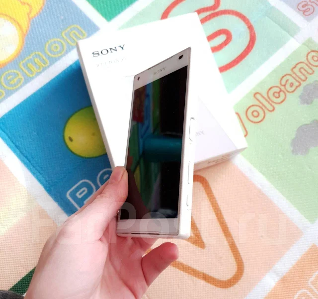 Sony Xperia Z5 Compact. �/�, �����, 4G LTE, NFC ����