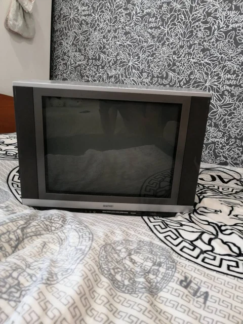 Hitachi ����