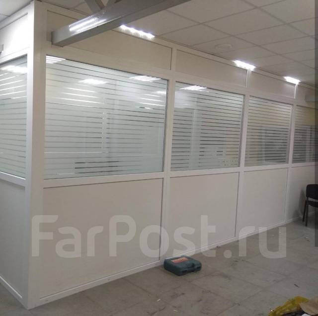 Установка перегородок, внутреннее остекление в Уссурийске